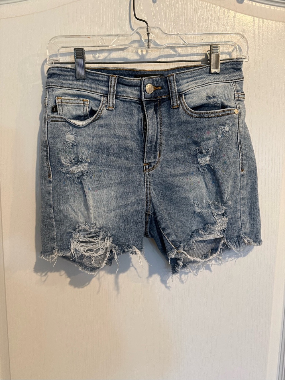 JUDY BLUE Women’s Blue Denim Distressed Jean Stretchy shorts Size small